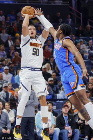 更难能可贵 更难能可贵