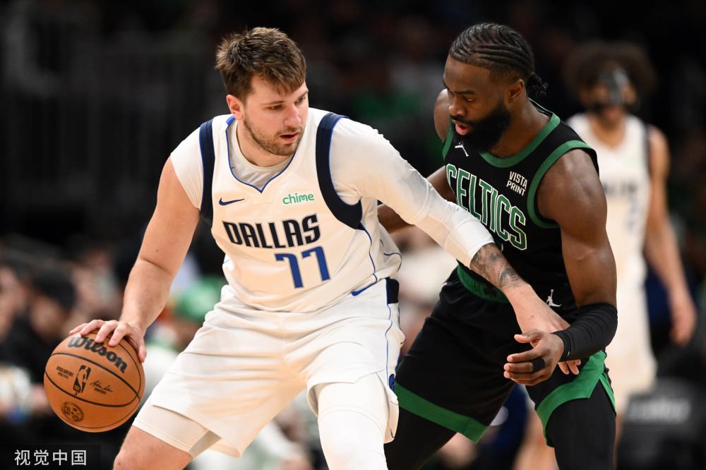 都表现出色 都表现出色