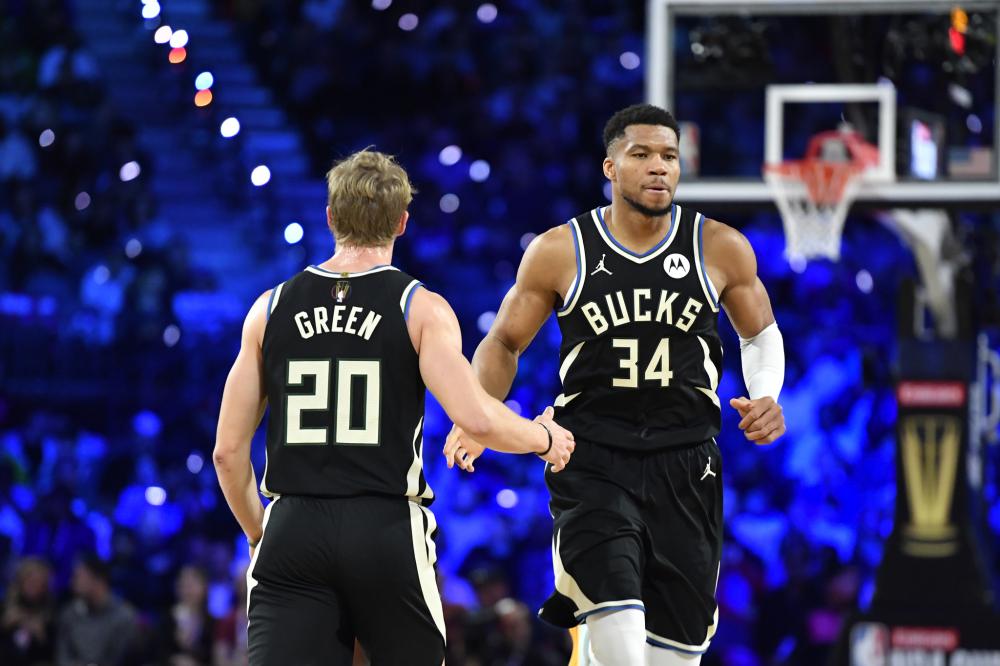 与队友的支 与队友的支