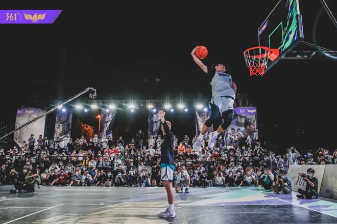 位置上都拿 位置上都拿